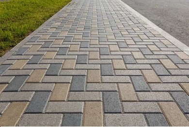 Precast concrete tile pattern